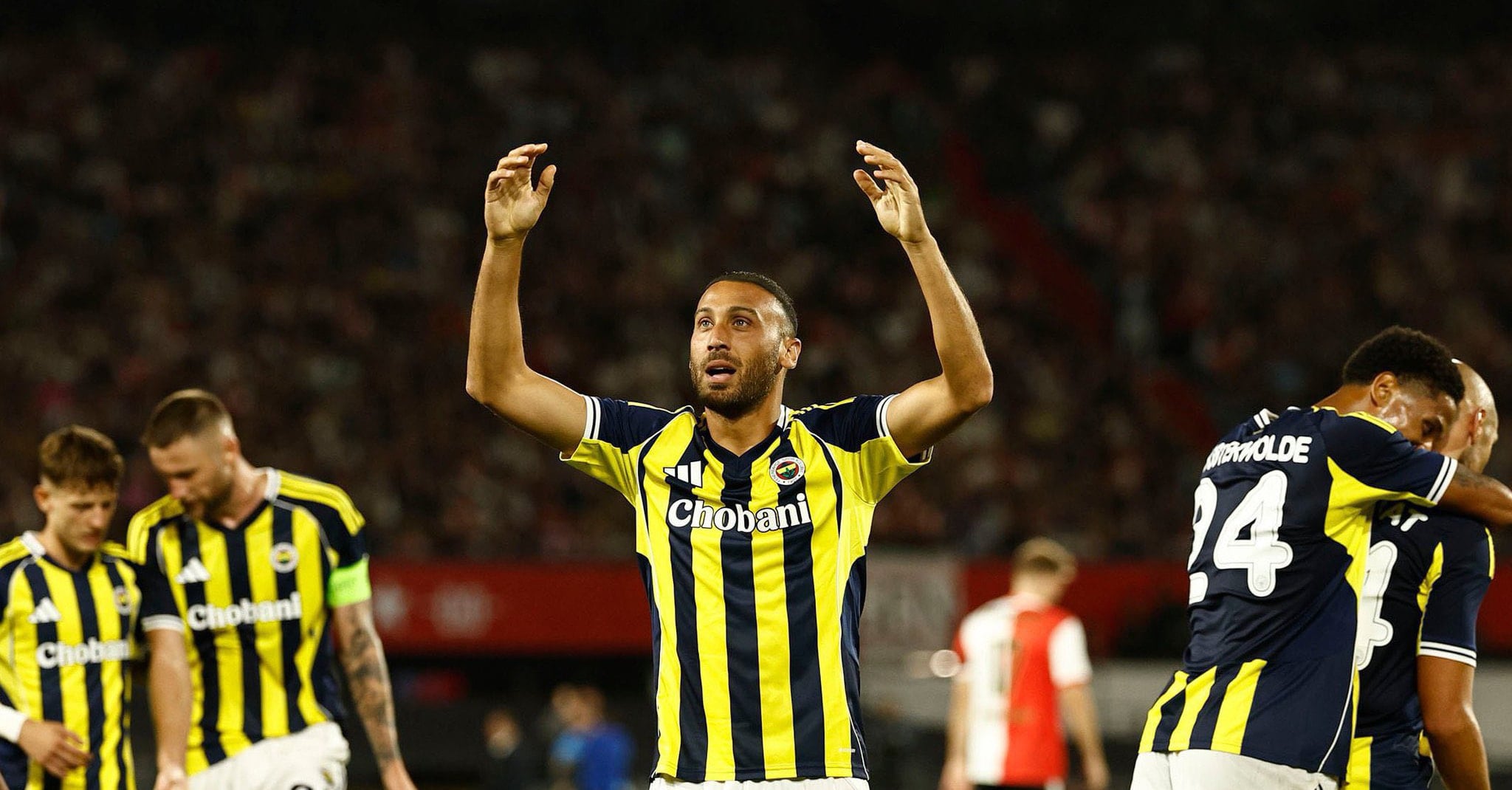 Cenk Tosun'un sözleşmesi feshedildi