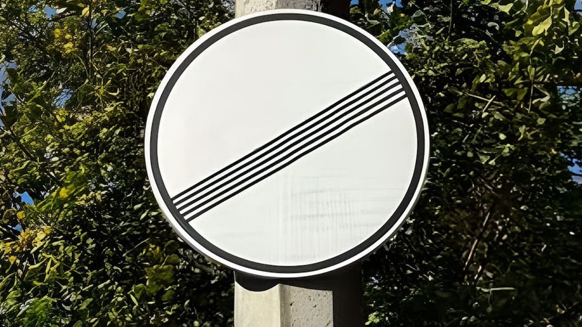 Beş çizgili trafik tabelası tanıtıldı: İşte anlamı