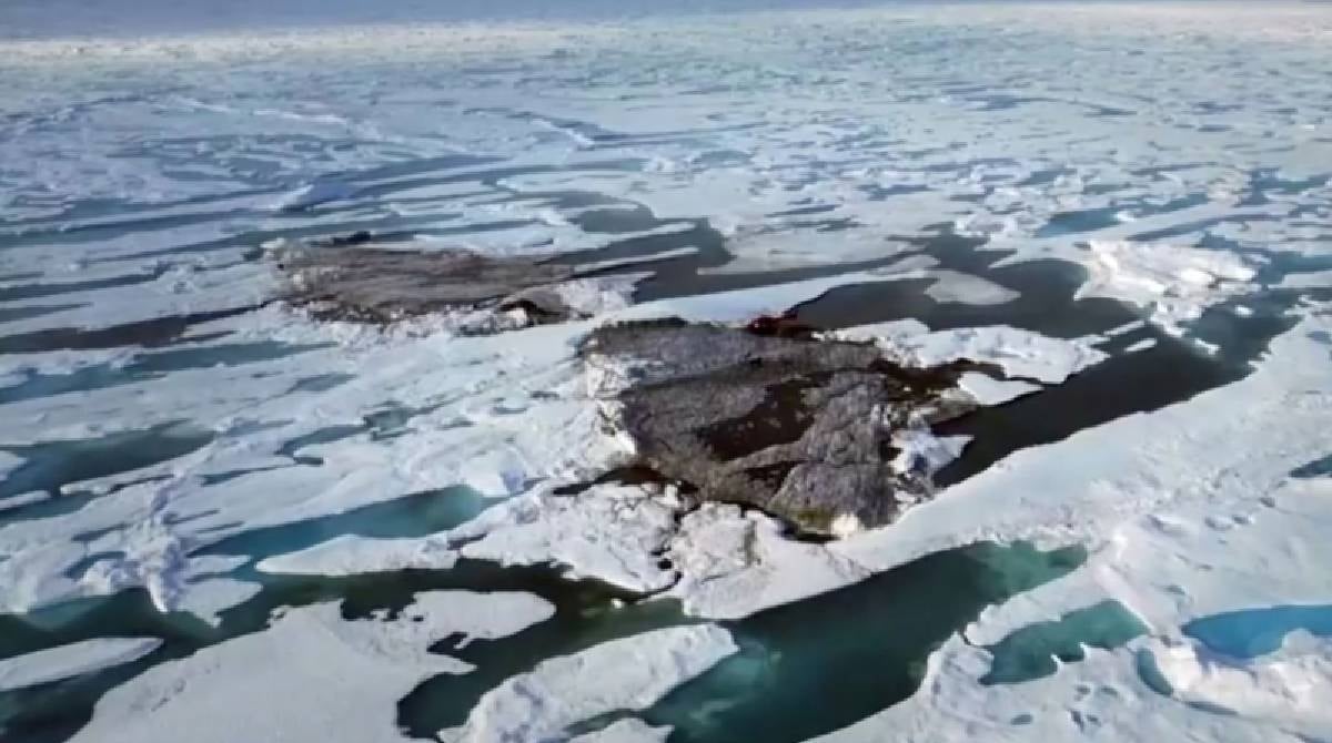 Hiçbir ülkeye ait olmayan ada: Bir gecede ortaya çıktı