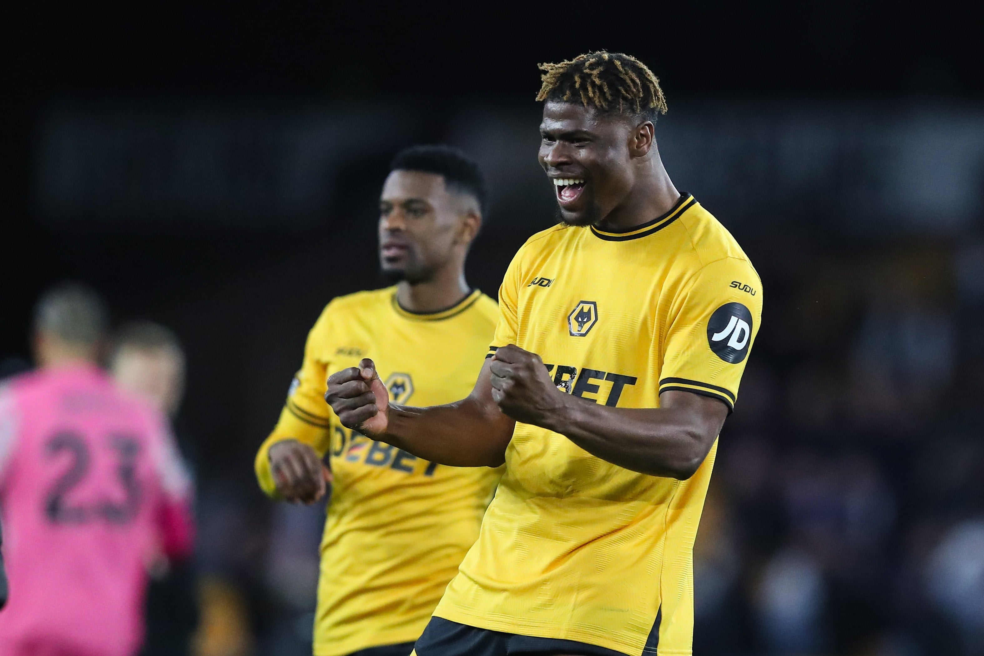 Beşiktaş'ta Agbadou ısrarı! Oyuncu tamam, sıra kulüpte