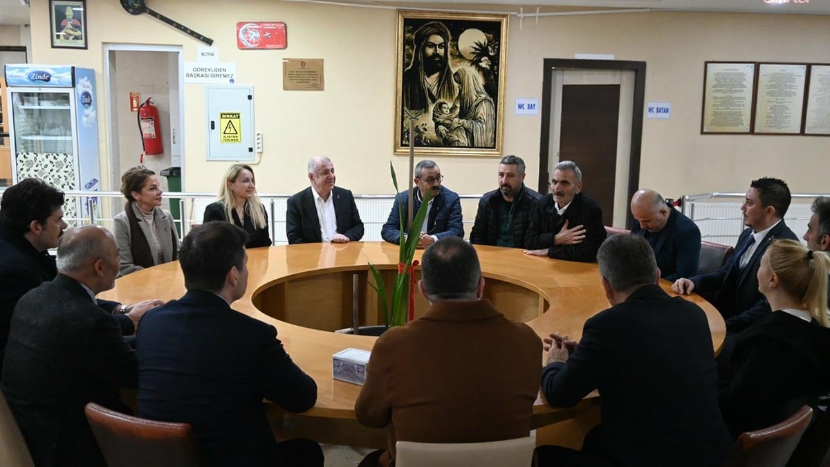 Ümit Özdağ'dan Avcılar Firüzköy Cemevi’ne Ziyaret