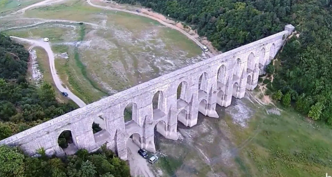 İstanbul'u vuran lodos barajları es geçti