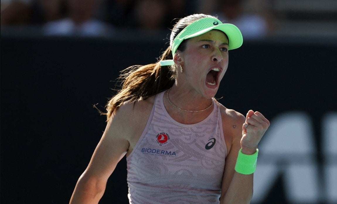 Zeynep Sönmez muhteşem döndü! Tarihe geçti