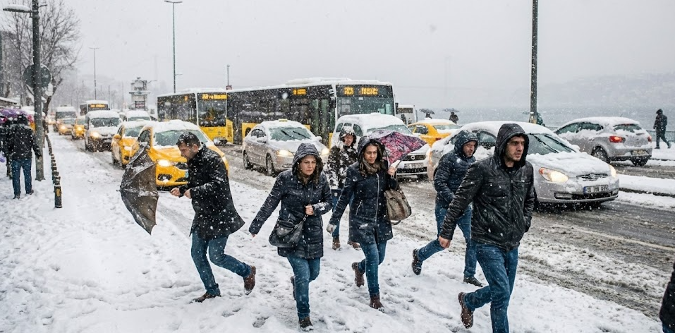 Kara kış Trakya'dan yola çıktı! AKOM'dan İstanbul'a yeni uyarı