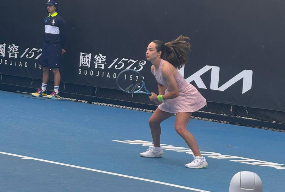 Zeynep Sönmez, Avustralya Açık'ın final turuna yükseldi