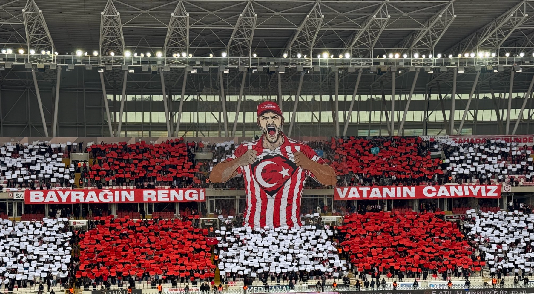 Sivasspor-Amedspor maçında alkış toplayan koreografi