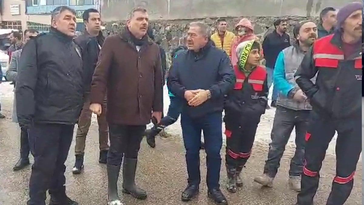 Erzurum'da iş yerinde patlama; yangın çıktı