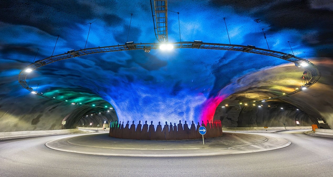 Dünyanın tek su altı kavşağı: 11 kilometrelik tünelin içinde kıvrılıyor - Sözcü