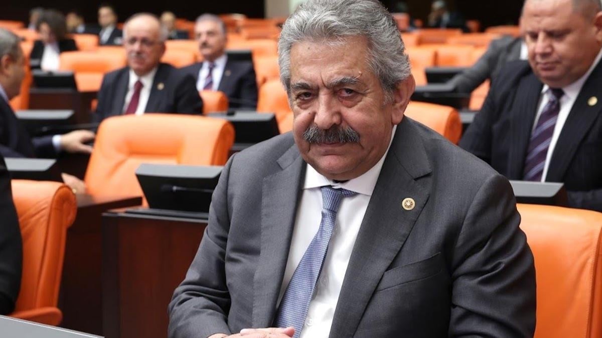 MHP'den Ahmet Özer'e verilen cezaya bir tepki daha