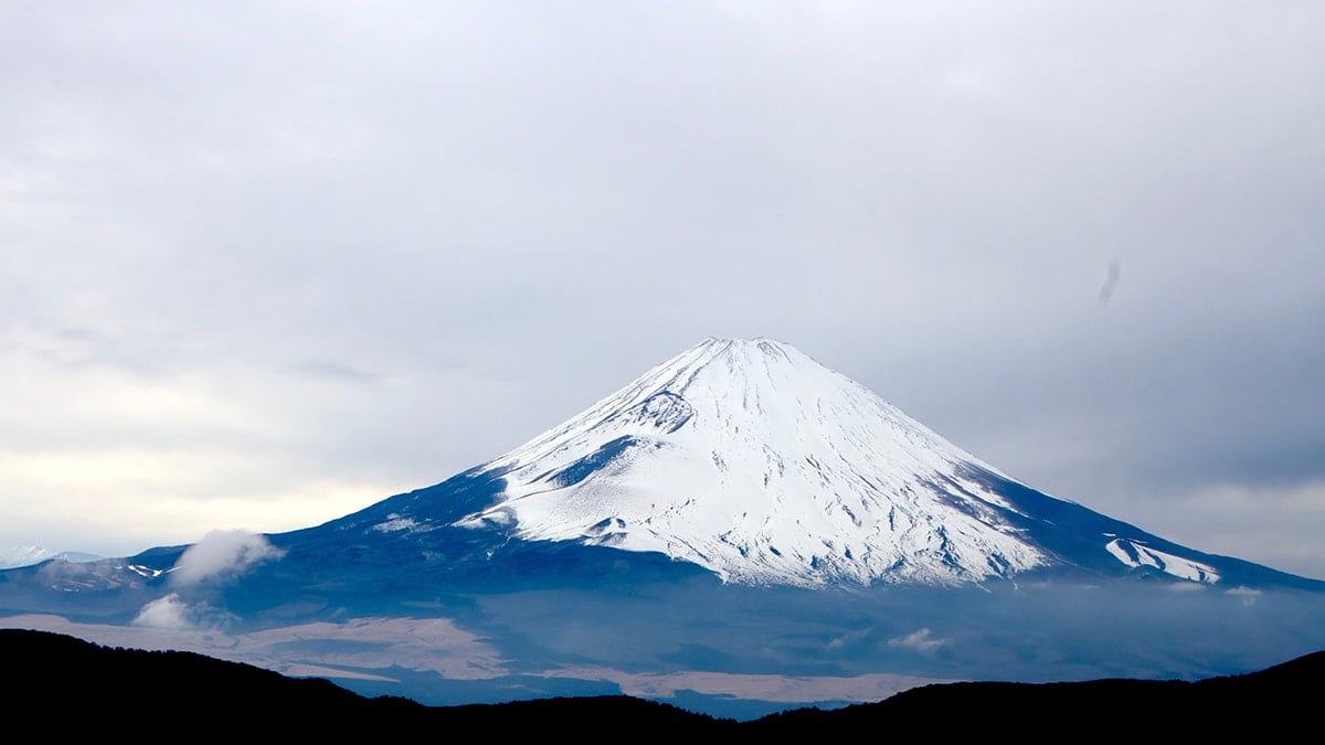 Koskoca dağın zirvesi meğer kimseye ait değilmiş: Devlet bile 'benim' diyemiyor