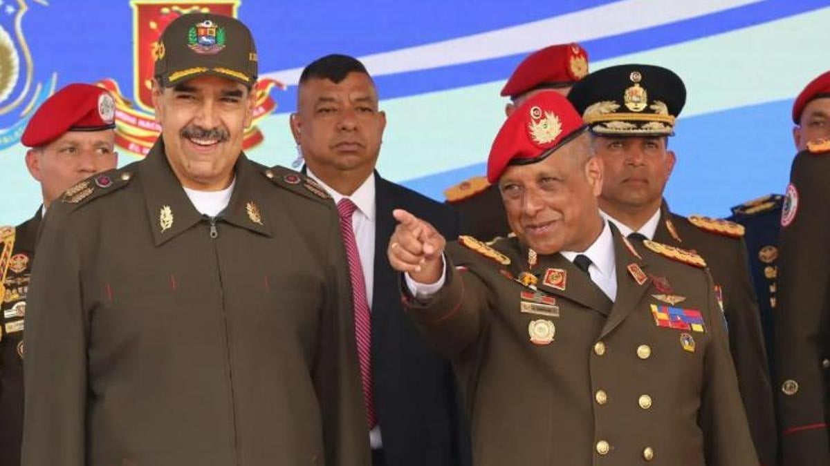 Maduro'ya ihanet en yakınından gelmiş