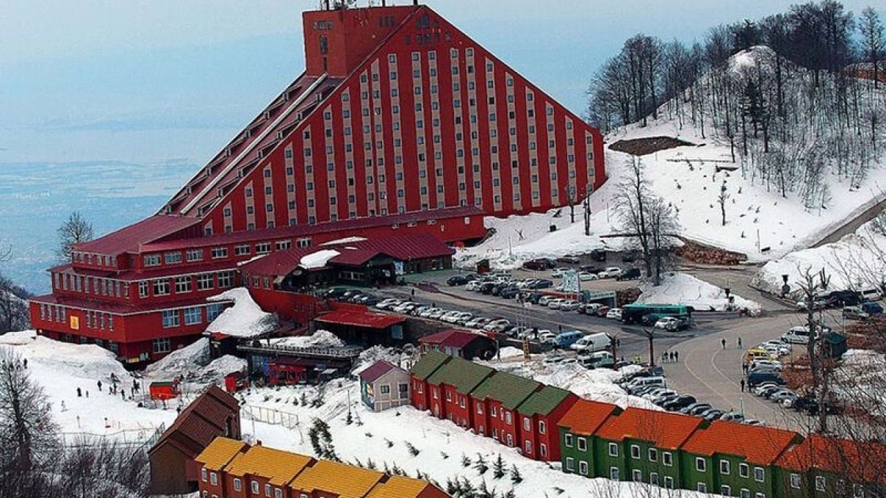 Ünlü otel kapatıldı