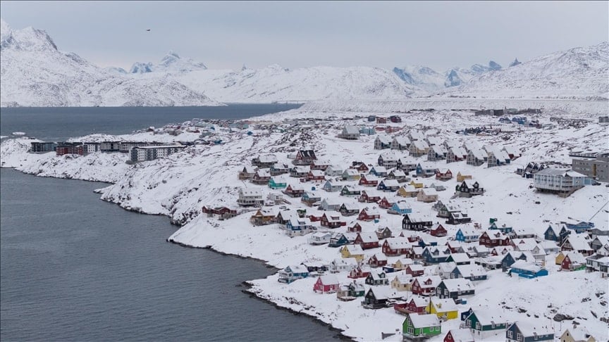 Grönland’dan Trump’a net mesaj: Gümrük tehditleri çizgimizi değiştirmez