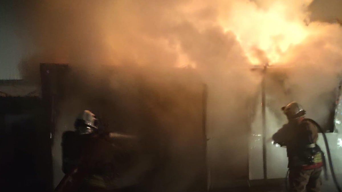 Hatay’da konteyner yangını: Çıkış nedeni araştırılıyor