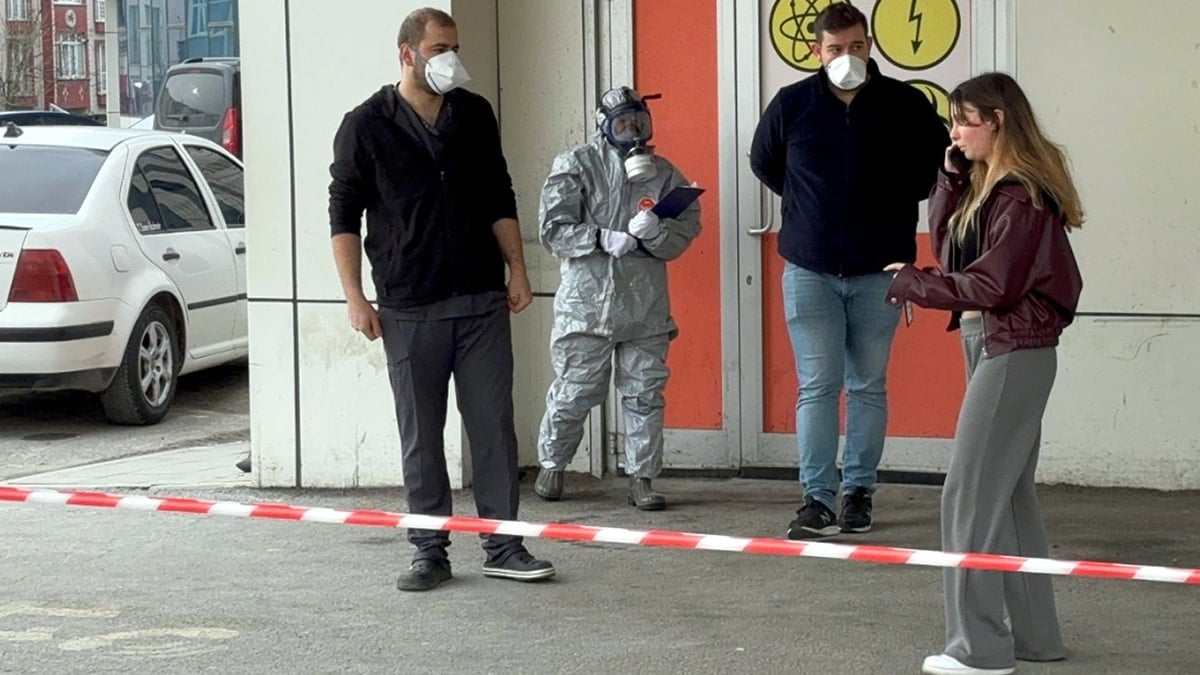 İlaç fabrikasında patlama! Yaralılar var