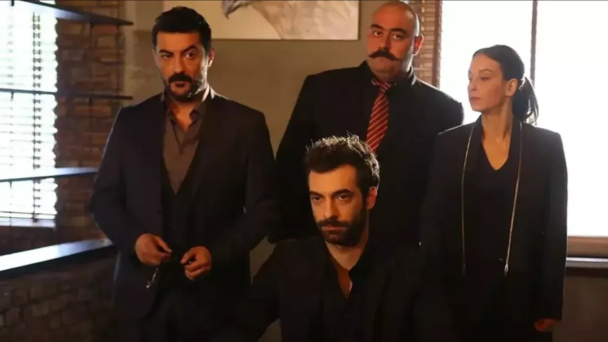 'İlker'i sevmem' diyerek itiraf etti: 'Poyraz Karayel'de rol arkadaşıydı