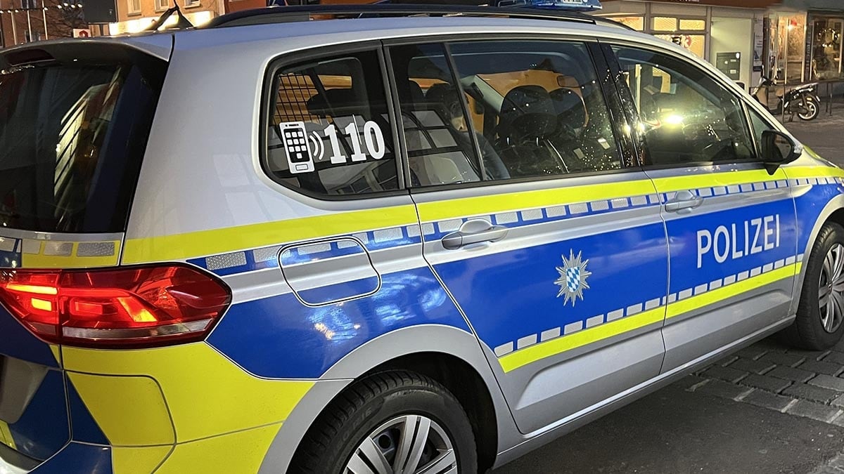 Berlin'deki Türk Büyükelçiliği'ne saldırı: İki şüpheli yakalandı