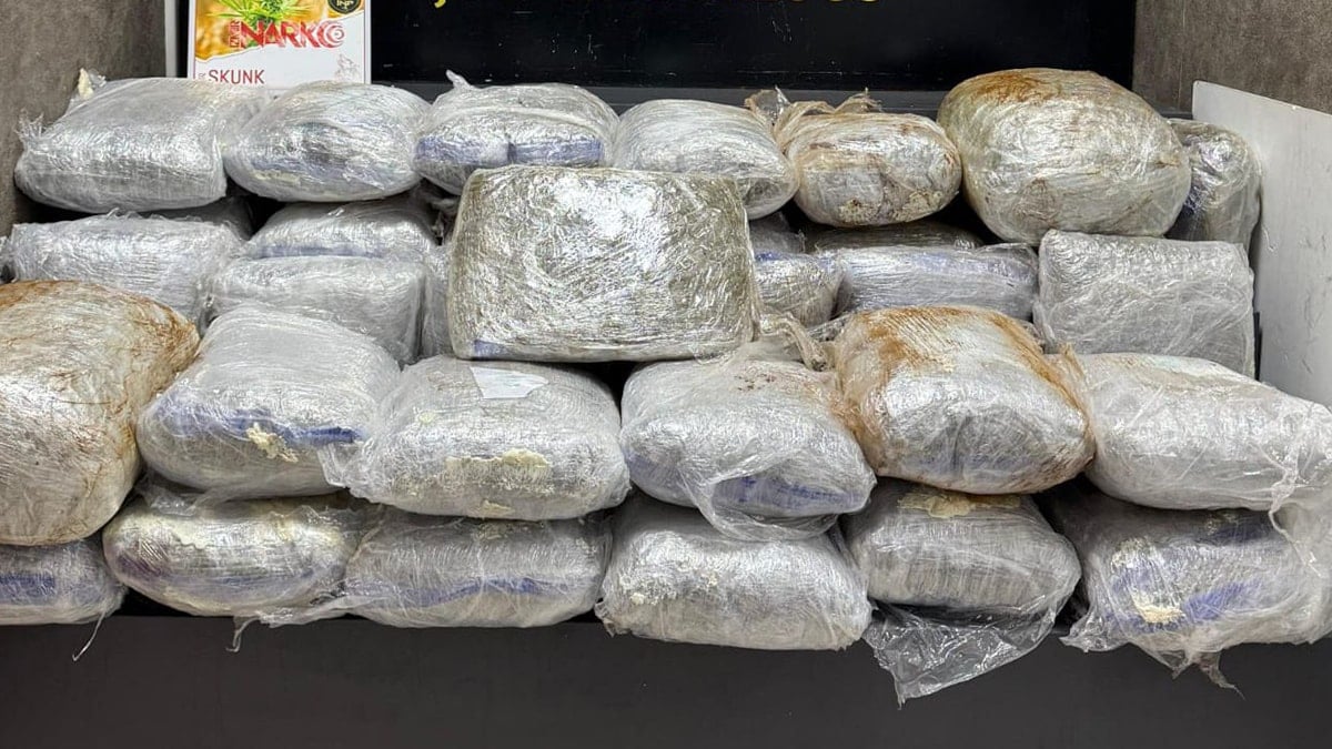 Çeşme’de otomobilde 65 kilo uyuşturucu ele geçirildi: 1 tutuklama