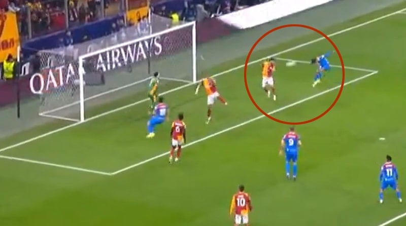 G.Saray'ı şoke eden golü oğlu attı