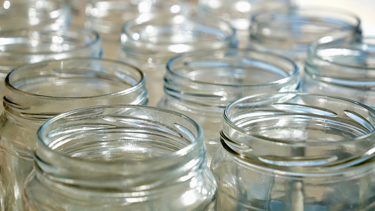 Boş cam kavanozları acilen evden atın
