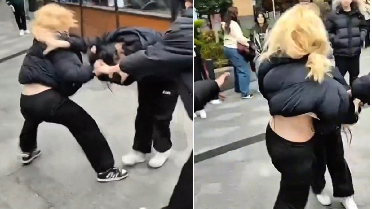 Genç kızlar AVM'de birbirine girdi! Erkekler tempo tuttu