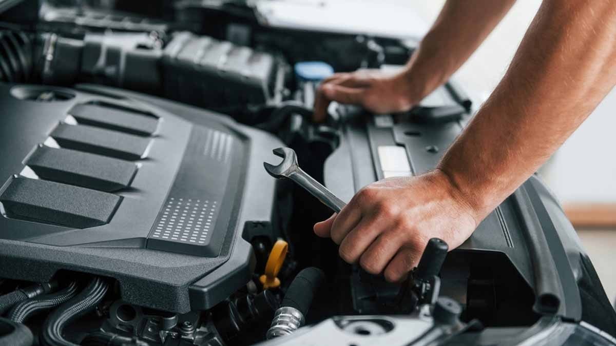 Sanayi ve servis çilesi bitiyor: Otomobilde 100 yıllık gelenek tarih oldu!