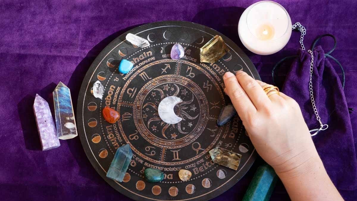 Astrolog 'Kıyametin dördüncü atlısı geliyor' diyerek 2026 yılının en zor geçecek ayını açıkladı