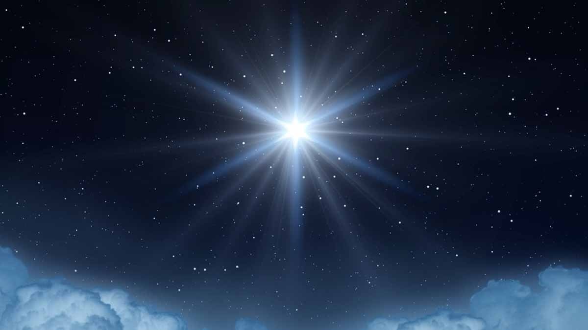 O parlak nokta bir yıldız değil: Milyarlarca KM uzaktan 'misafirimiz' var!