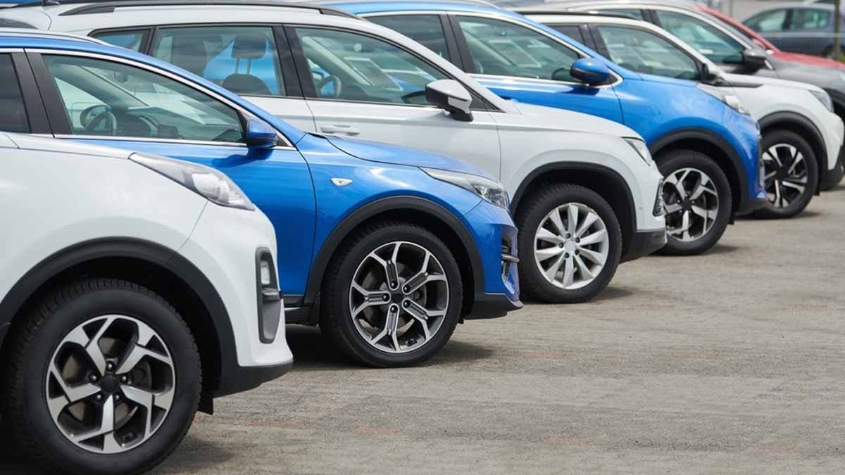 84 kadın yeni çıkan 55 otomobil içinden birinciliği sadece 6 araca verdi