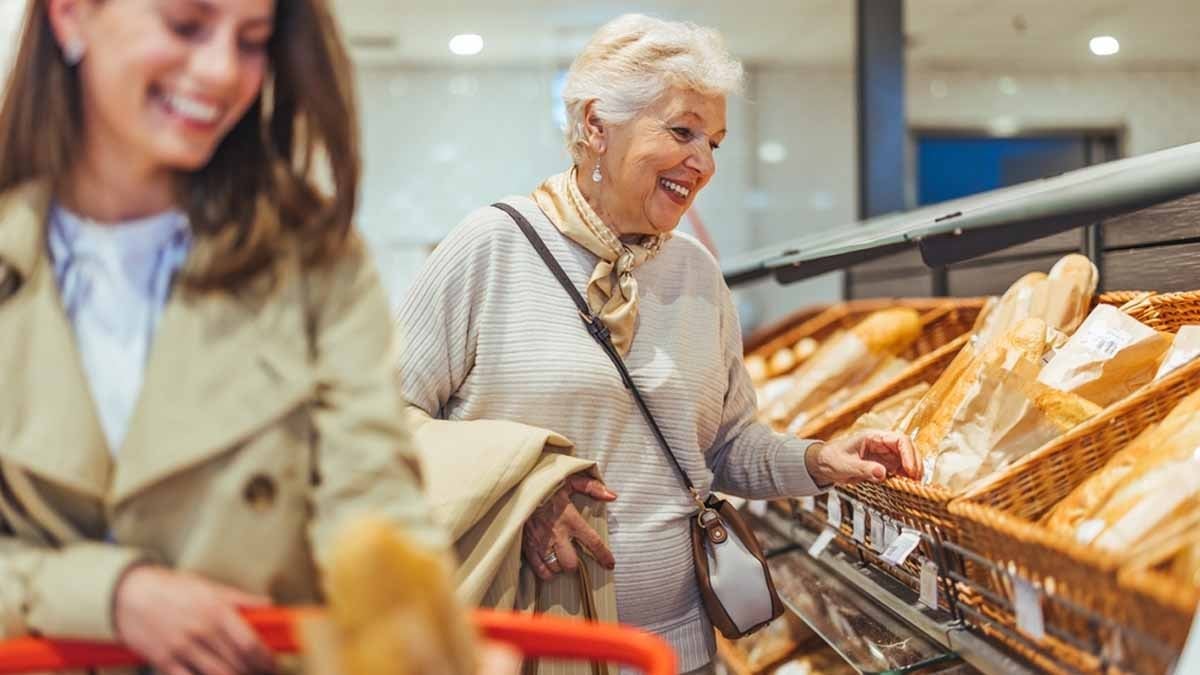 50 yaş üstü kadınların hepsine bu ekmeği yemeleri söylendi