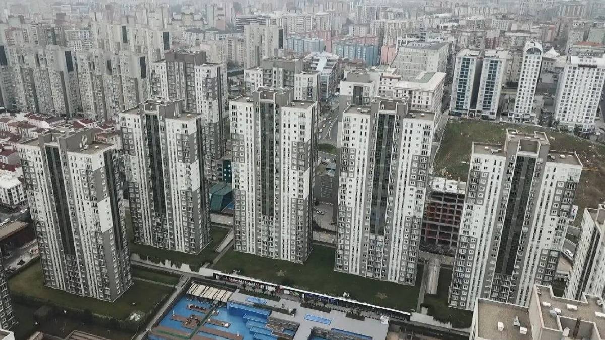 Türkiye'nin en büyük ilçesi: 60 ilin nüfusunu geçti