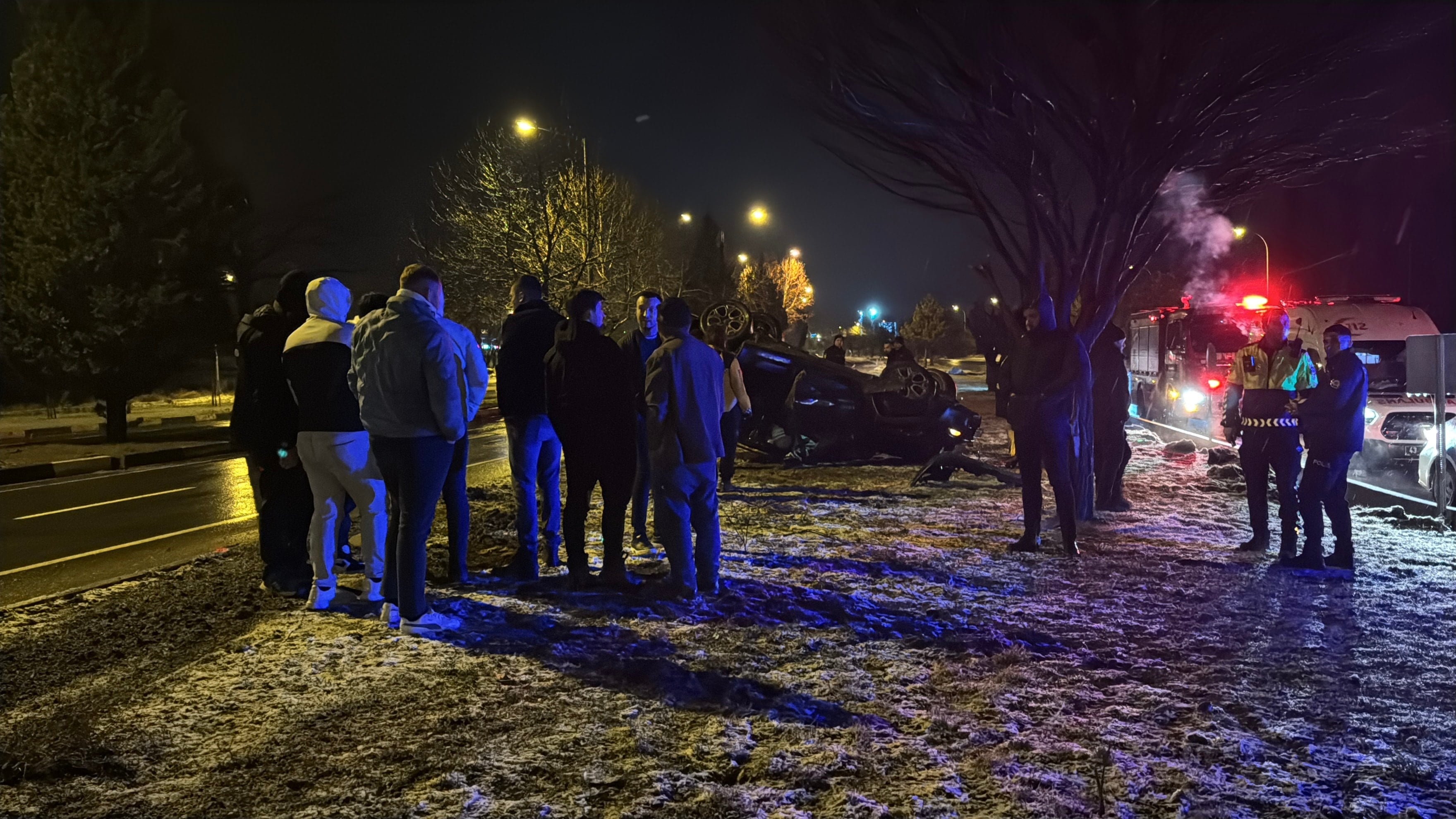 Yarım saat arayla ölümden döndüler! Hastaneye kaldırıldılar