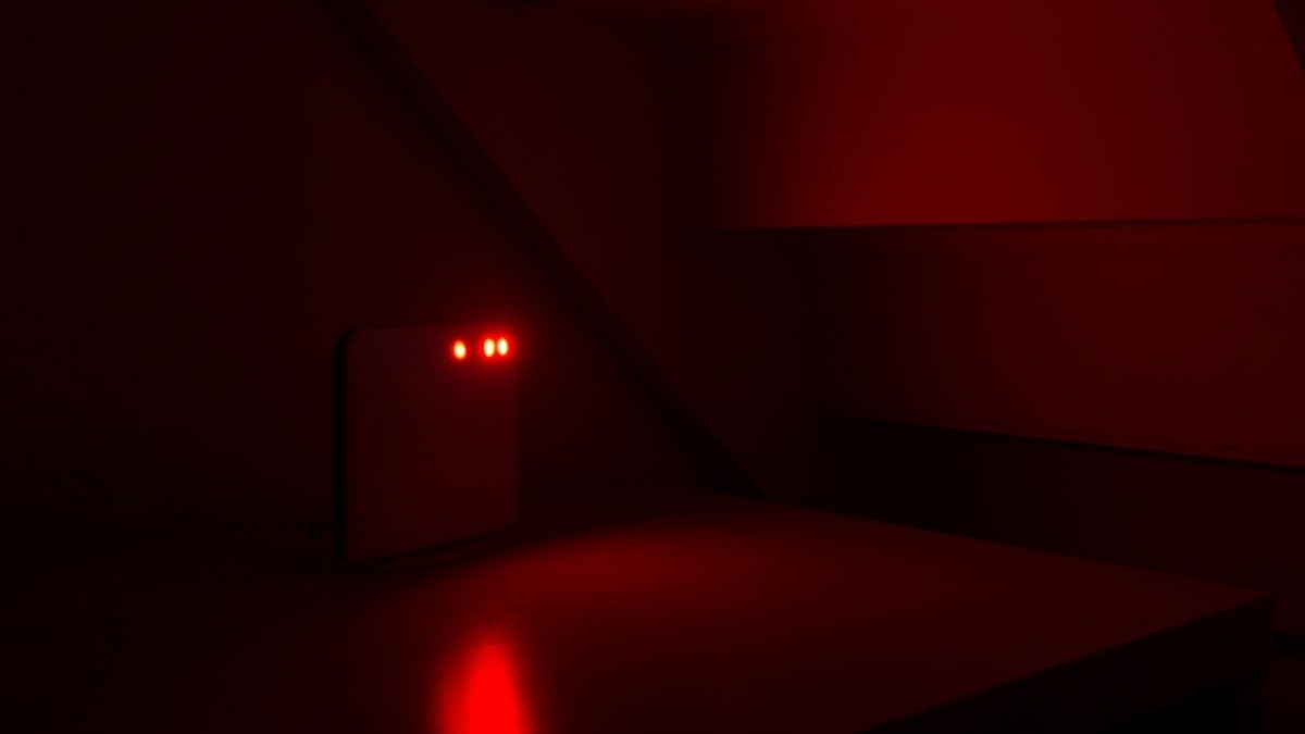 Gece yatmadan önce kapatan maddi manevi huzur buluyor