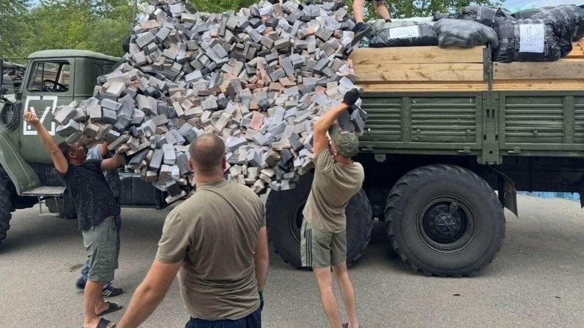 Gören çöp yığını sandı altından bambaşka bir şey çıktı