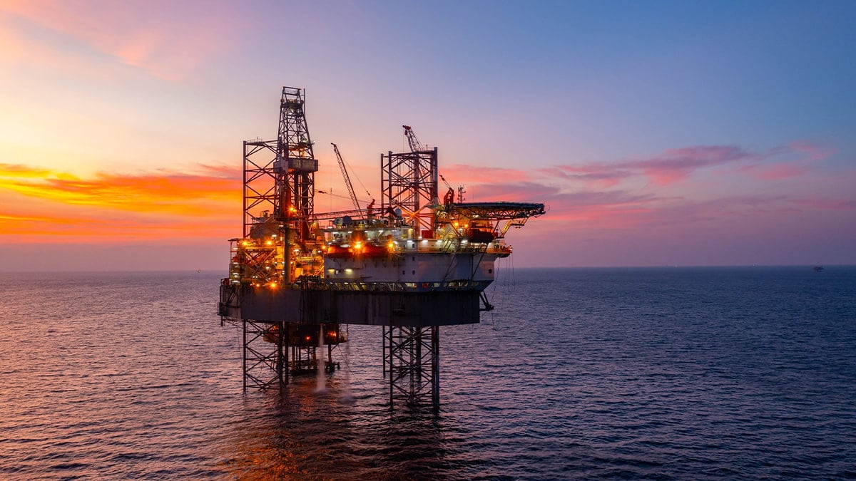 Venezuela, petrol satışından 300 milyon dolarlık gelir elde etti