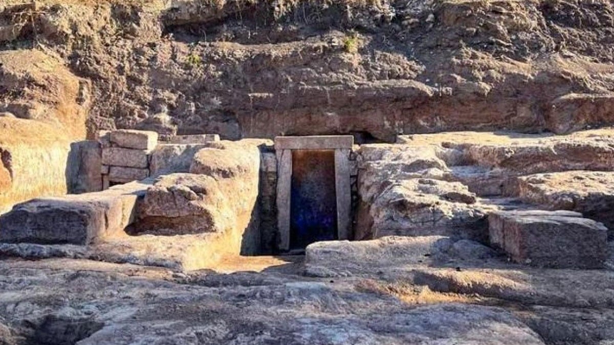 Antik Roma surlarının dışında keşfedildi: Tam 2.400 yıllık