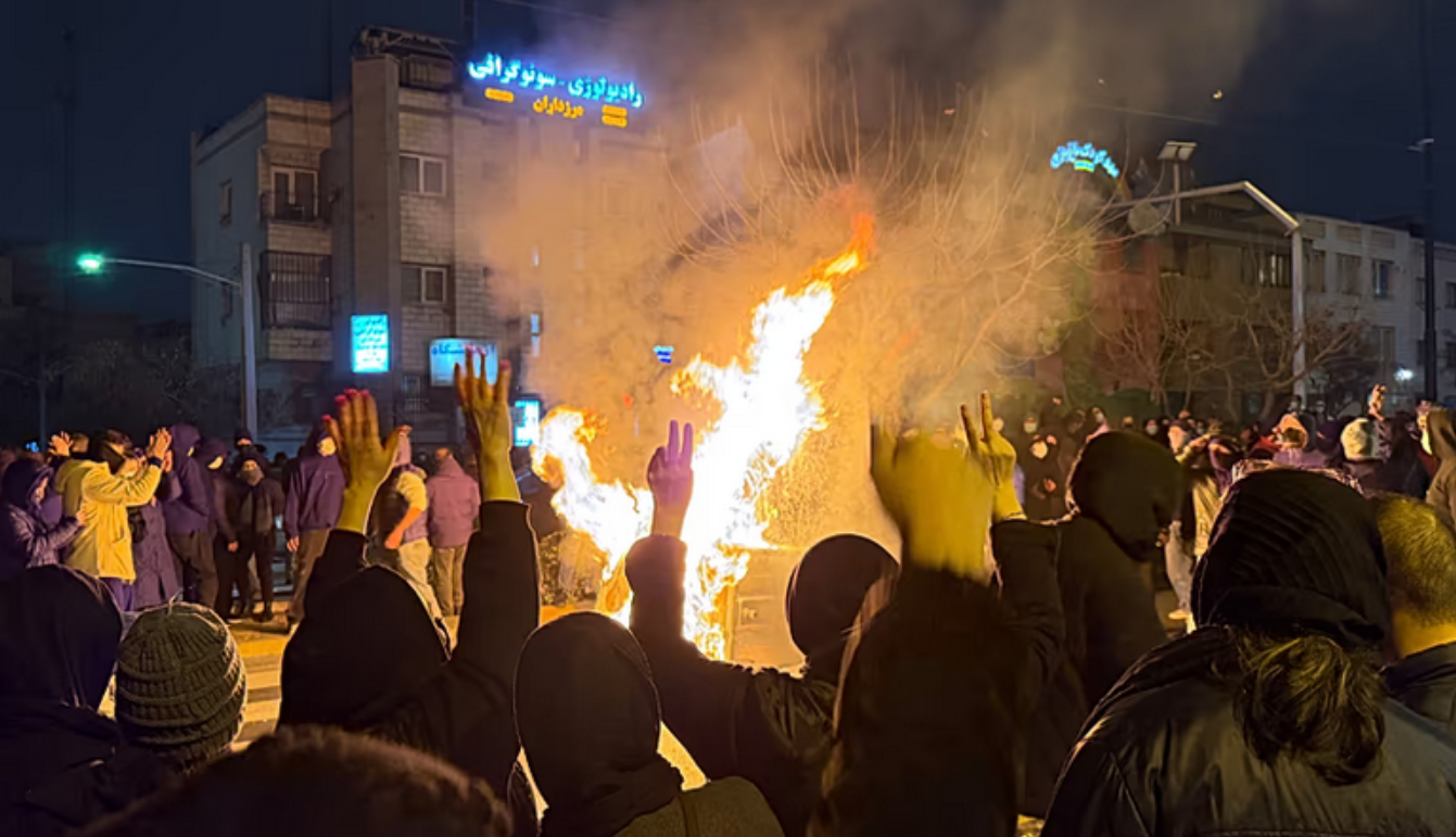 İran'da son ölü sayısı, eski sayıyı ikiye katladı
