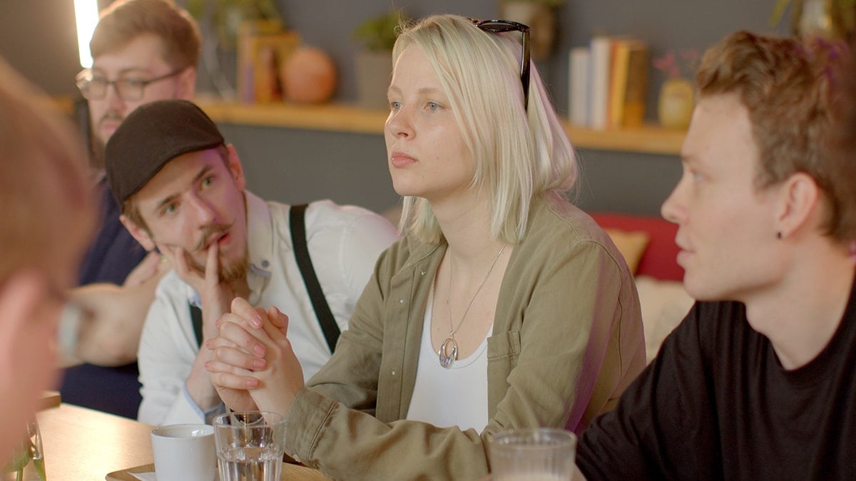 Az konuşan insanların az saklanan 3 üstün özelliği ortaya çıktı: Asosyallik değil