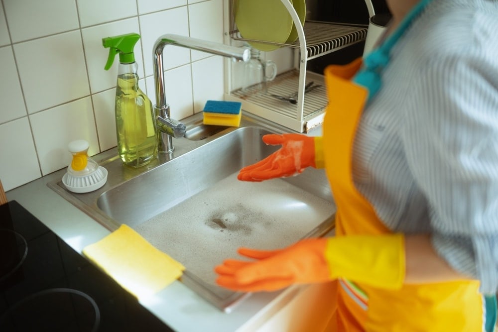 Çok sık kullanılan temizlik ürünü yasaklandı: Bakanlık adını paylaştı