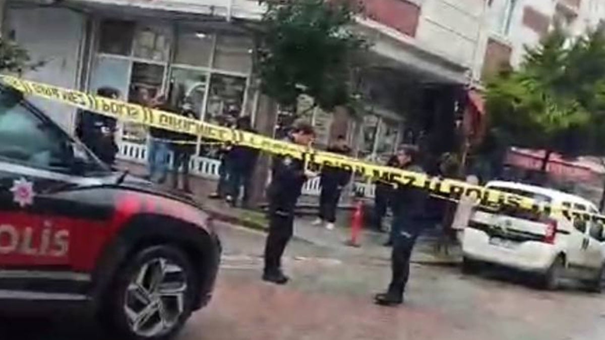 Sultangazi'de silahlı saldırı: 2 yaralı