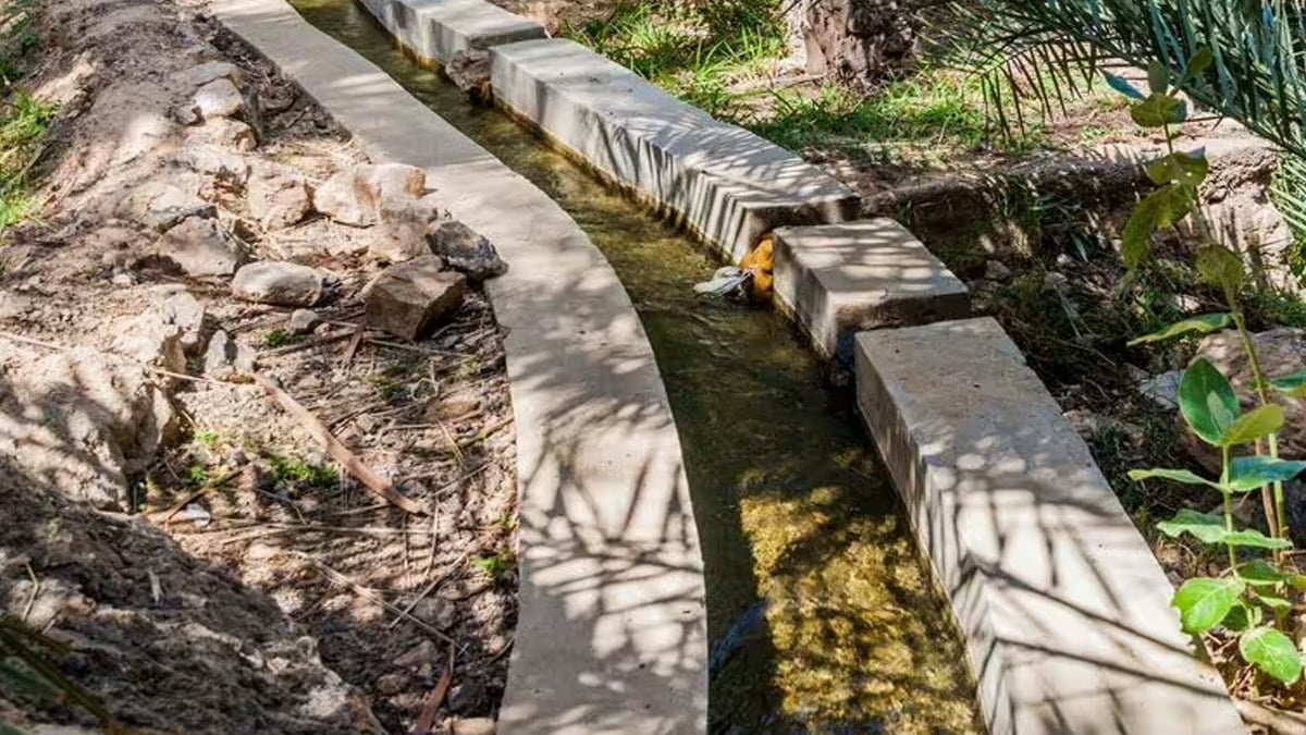 Çölün altında 3 bin yıldır durmadan akıyor: Ne elektrik ne pompa