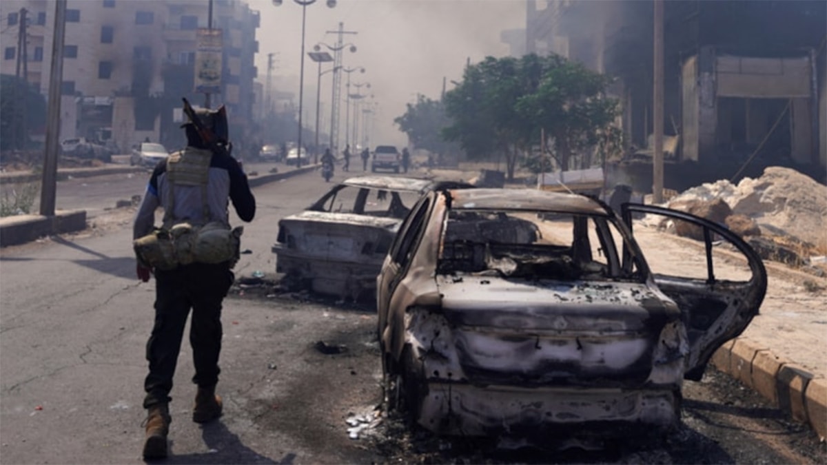 US-Led Operations Target ISIS Remnants in Syria Amid Escalating Syrian Army-YPG Clashes