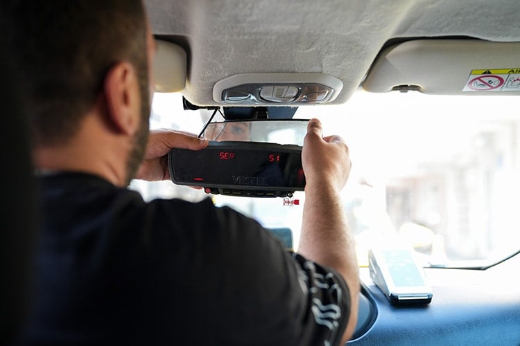 Taksilerde sistem değişiyor: Taksimetre tek başına yetmeyecek