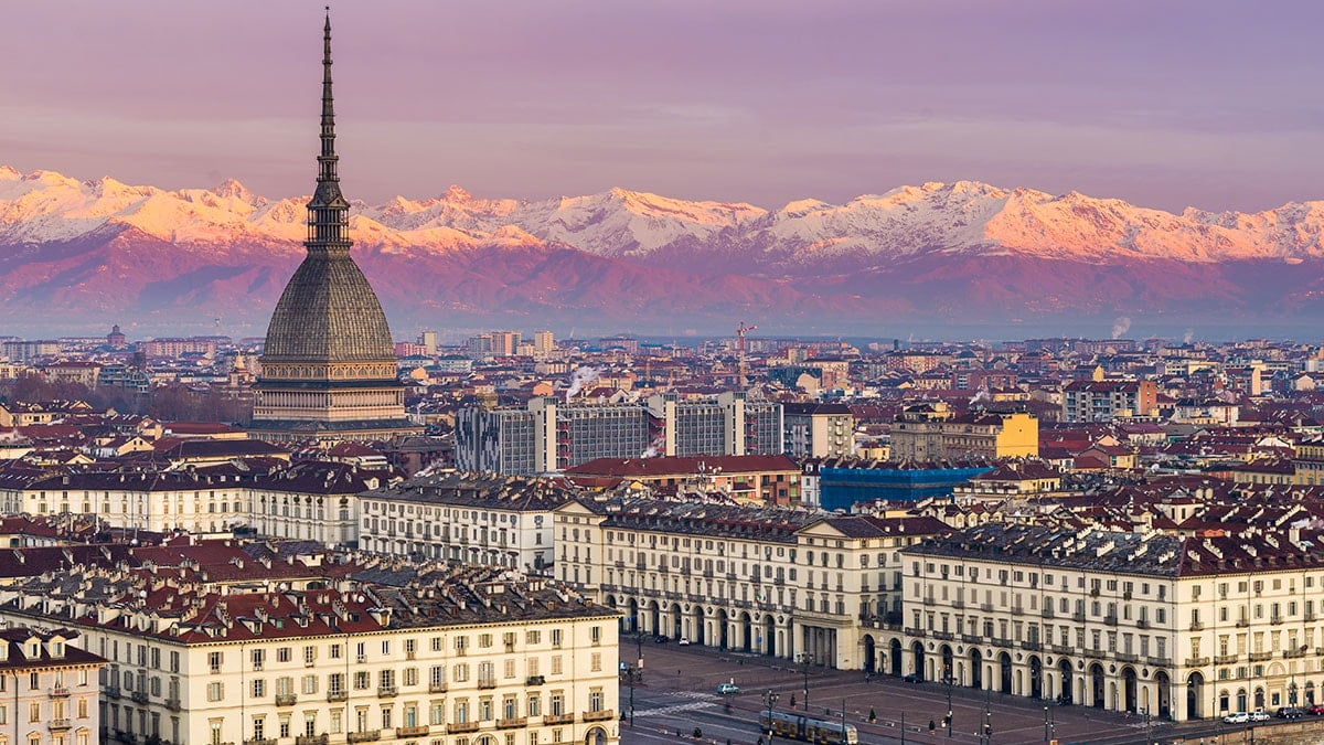 Kalabalıklardan bunalan tatilcilerin yeni adresi Avrupa'nın masalsı şehri