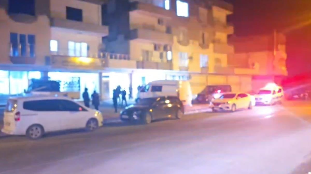 Mardin'de 4 işyerine otomatik silahlarla ateş açıldı