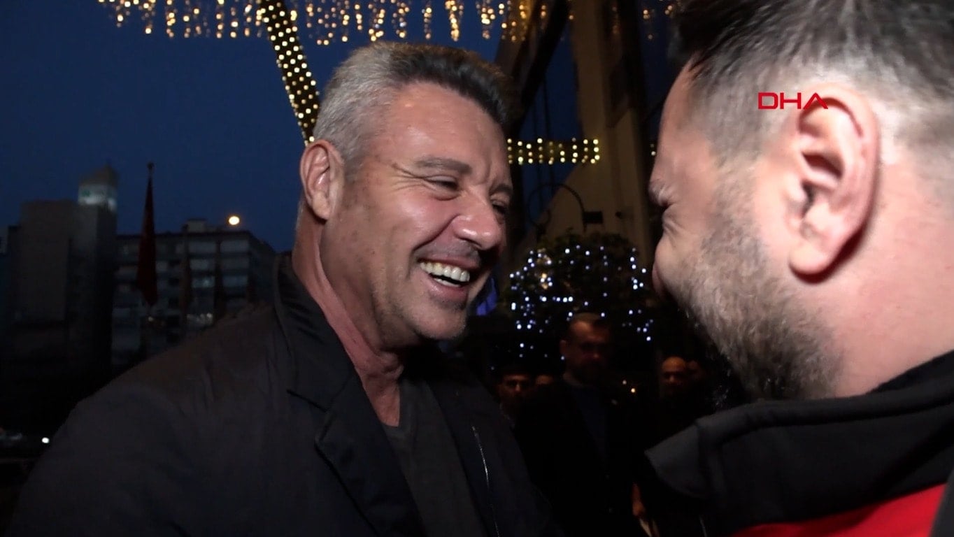 Saran'ın polisle diyaloğu gündem oldu