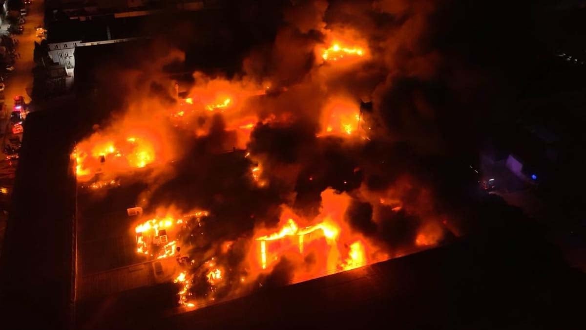 Bursa’da kimyasal kaplama fabrikasında korkutan yangın