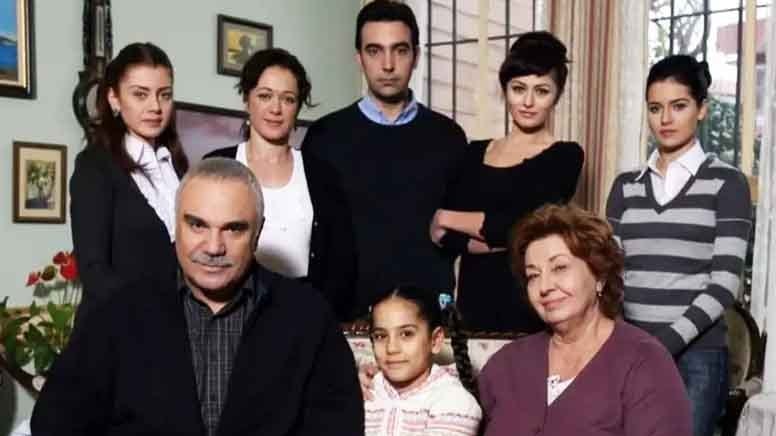 'Yaprak Dökümü'nün 'Şevket'i Hasan Küçükçetin'nin mutlu günü