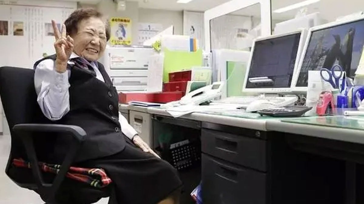 26 yaşında girdiği işte 91 yaşına kadar çalıştı: Aynı masada rekor kırdı