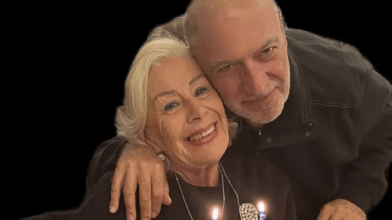 Usta sanatçı Garo Mafyan eşini kaybetti